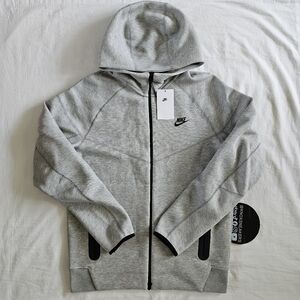 Nike Tech Fleece Gray Heather Windrunner Full Zip Hoodie FB7921-063 Men's Size L